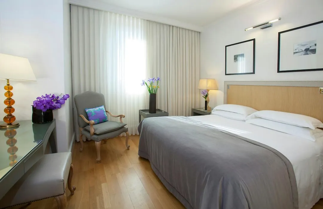 Starhotels Tuscany-1